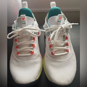 Women’s Under Armor Project Rock Shoes. Size 9. Only worn once